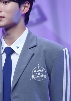 　恋のアプローチ .