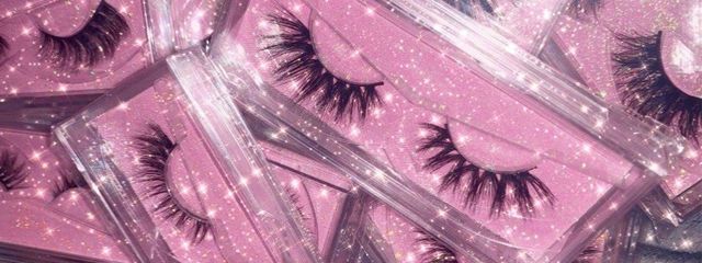 希愛さんの壁紙画像