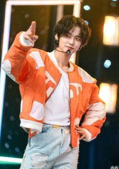 推しとMCをすることになりました。