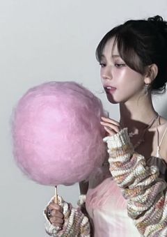 実は、カリナの妹です。