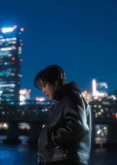 𝒕𝒓𝒖𝒆 𝒍𝒐𝒗𝒆 𝒂𝒏𝒅 𝒍𝒊𝒆 𝒌𝒊𝒔𝒔