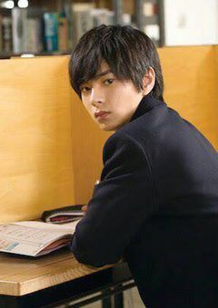 幼なじみと学校の男子との恋