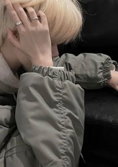 幼 な じ み 