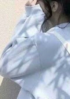 　　君　は　人　見　知　り　が　ー　る