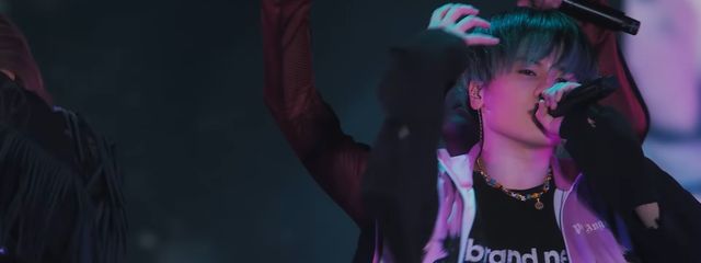 潤（うる）さんの壁紙画像