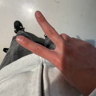 hさんのアイコン画像