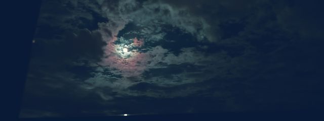 しぃかえさんの壁紙画像