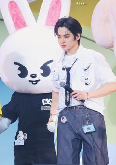 会いたいけど、遠い存在な人