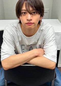 猪俣周杜の兄は山田涼介だった!?