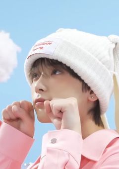 優等生の僕 、なぜか不良たちに好かれてます  。