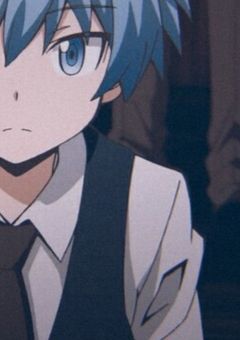 隠れ暗殺天才は青蛇の幼馴染