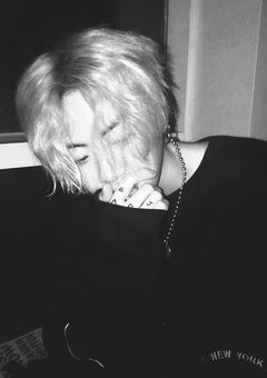 学校一のイケメンと、学校一の隠キャ____