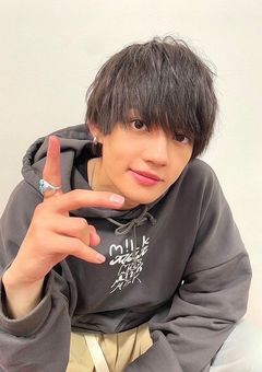 学校一の陰キャ、罰ゲームで嘘コクしたらなぜか溺愛されました