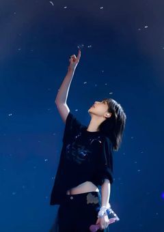 やわらかな影を踏んで