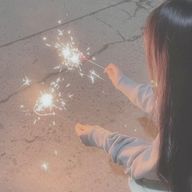 ︎︎︎︎君 色 花 火 . さんのアイコン画像