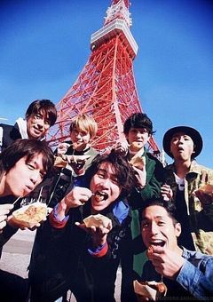 なんでも屋7人と寮で暮らしてます