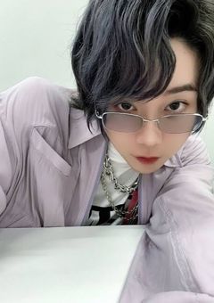 実はとても優しい最強ヤンキーとその彼女。