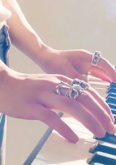 あの空のフェルマータ_______。