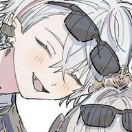 　 ︎︎遅刻が基本鈴音 ︎︎さんのアイコン画像