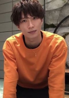 遠い存在になった初恋の人