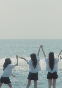 　　　「　　𝘐 𝘤𝘩𝘦𝘳𝘪𝘴𝘩 𝘺𝘰𝘶 .　　」　