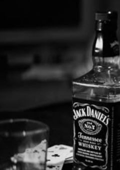 詐欺師系ライバー、デビューします。