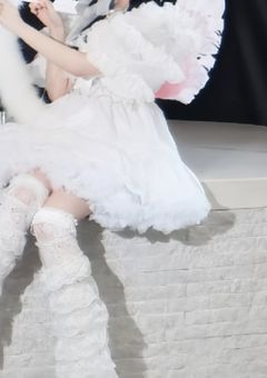 推 し と 同 じ ク ラ ス だ っ た 件 . ♡