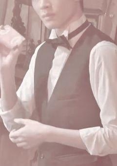 《 Fᡣ𐭩Butler 》