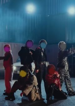 見ては行けないものを見てしまった