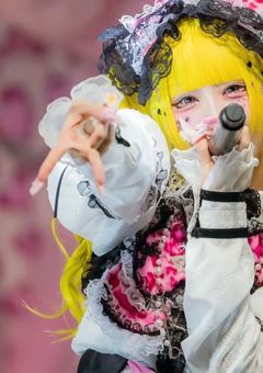 ✟　⌇ 　いつかは私も骨になるけど