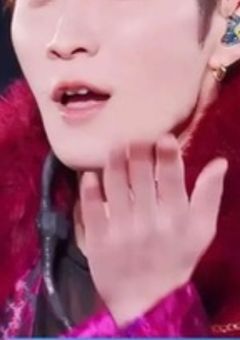 メ ン バ ー と 匂 わ せ  ＿