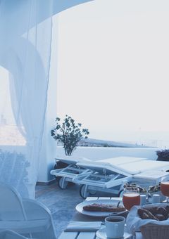 冷徹王子は新時代のプリンスの兄