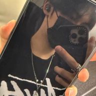 雑 食 女 . 低浮さんのアイコン画像