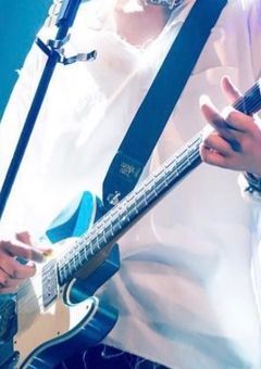 愛され気質な新人バンドガール 。