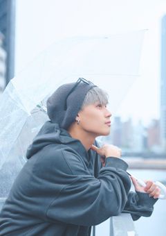 宇原雄飛と幼馴染