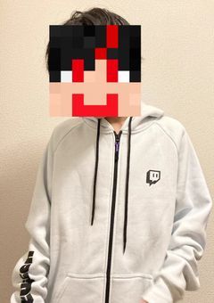 ＃ 王国の王子は前世飼い主でした .