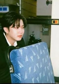 チャンビンと彼女の、記憶の糸～アイドルの切ない恋物語～