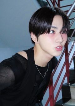 kpopアイドルのBL短編集