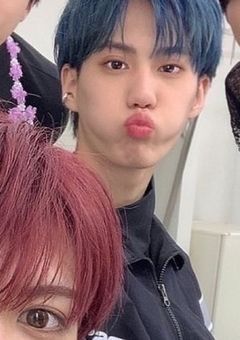   いに家 と おくと家