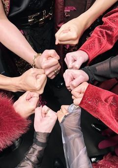 ヤクザ   〜普通の高校生のはずがヤクザの仲間に？！〜