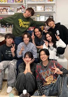 コムドットばんばんざいコラボ 美人マネージャーがコラボ相手のコムドットを誘惑してました…【コムばんざい】