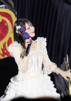 顔面国宝級の幽霊がいる件。