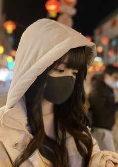 TravisJapanの少女