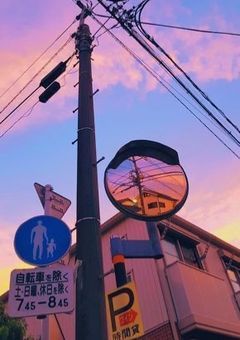 塩対応の佐藤さん。