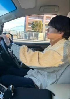 御曹司の親友くん.