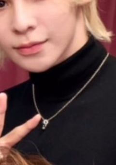 みんなの末っ子 、過保護に溺愛中 .