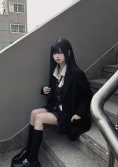 　高校逆デビュー　、大失敗した件　．