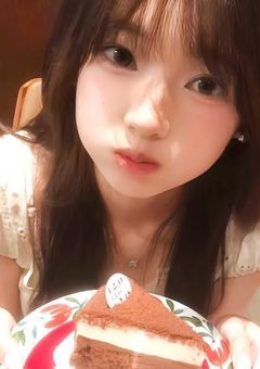 　　噂の爆美女紅一点