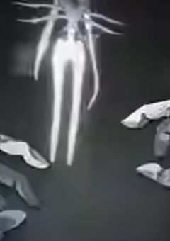 はやくにげなきゃ