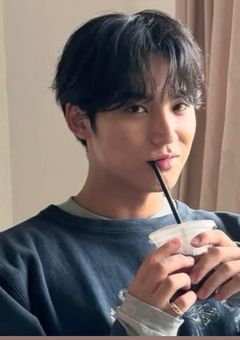 　推しに認知されちゃってるかもな件.